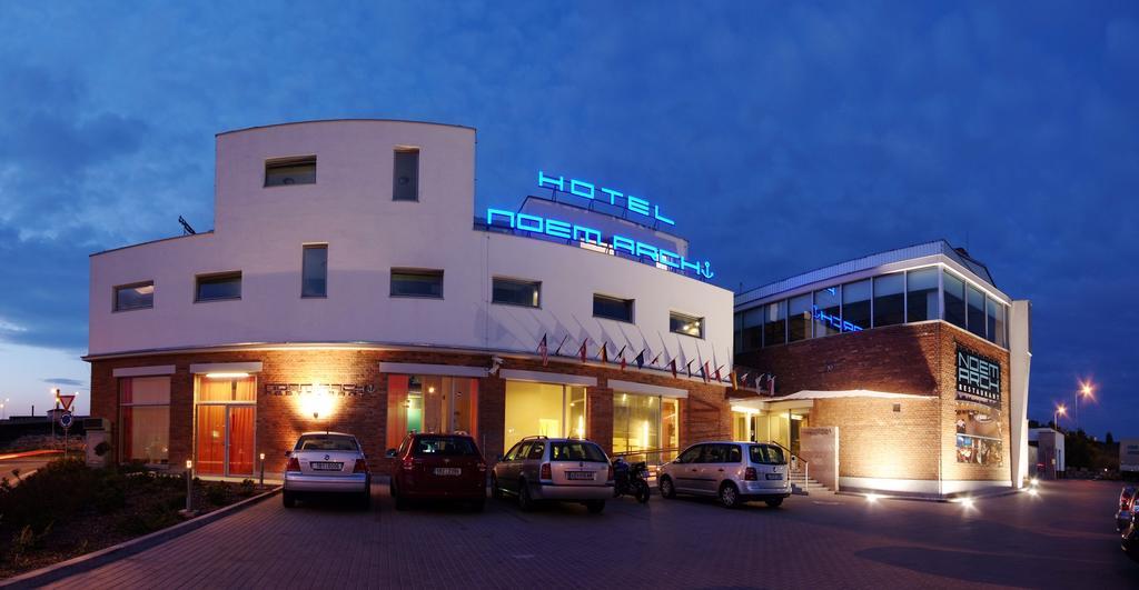Restaurant & Design Hotel Noem Arch Brno Ngoại thất bức ảnh
