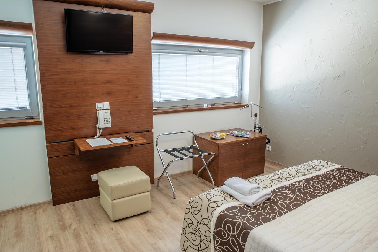 Restaurant & Design Hotel Noem Arch Brno Ngoại thất bức ảnh