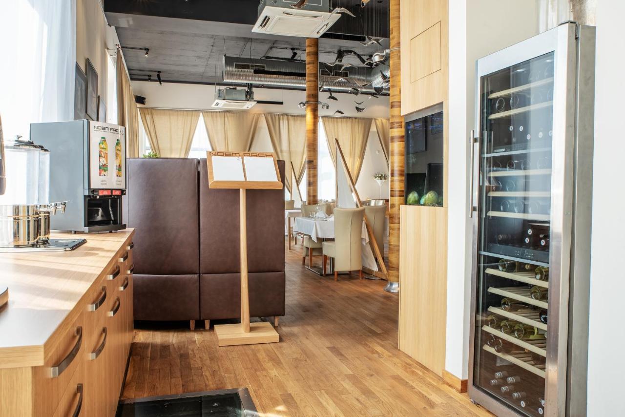 Restaurant & Design Hotel Noem Arch Brno Ngoại thất bức ảnh