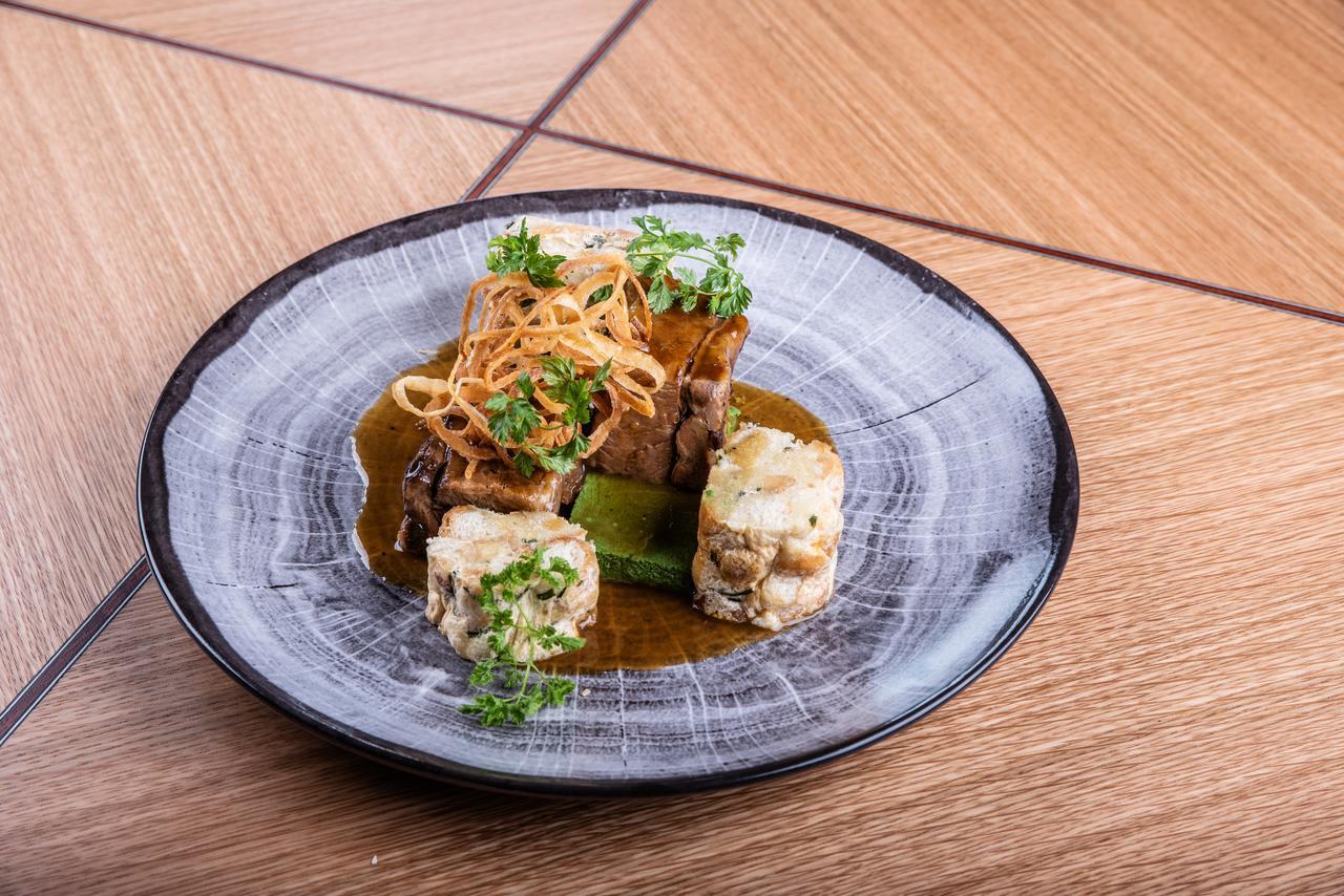 Restaurant & Design Hotel Noem Arch Brno Ngoại thất bức ảnh