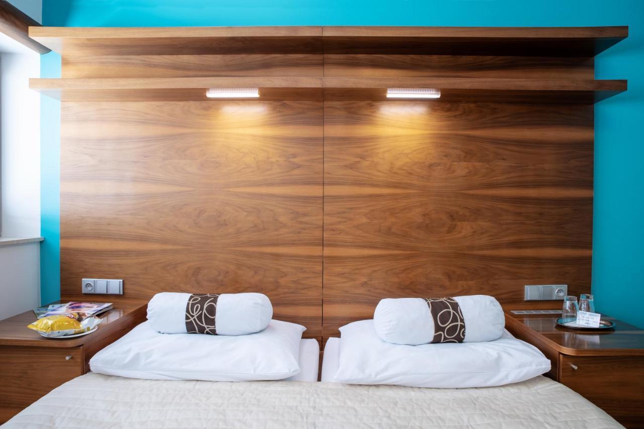 Restaurant & Design Hotel Noem Arch Brno Ngoại thất bức ảnh
